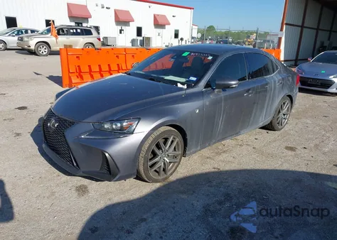 2017 Lexus Is 200T z USA, uszkodzony, nr VIN JTHBA1D2XH5041837
